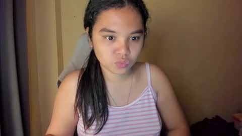 0wwlo0k online show from February 10, 5:25 am