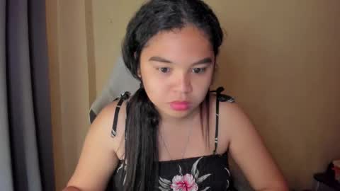 0wwlo0k online show from February 27, 6:19 am