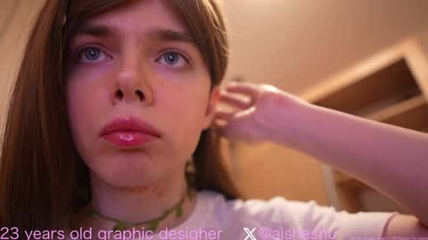 Snapshot of 1000and1nights_ chatting on December 25, 3:49 pm Aishe online show from December 25, 3:49 pm