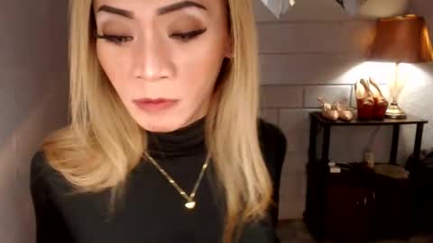 angel online show from April 3, 7:56 pm