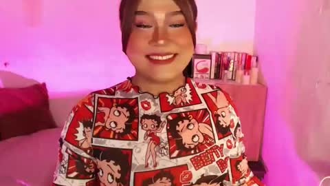 1lovelymess online show from April 21, 3:02 am