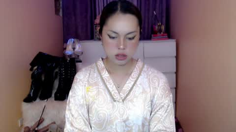 1miracle_tranny online show from June 22, 6:32 am