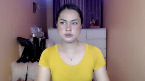 1miracle_tranny online show from July 16, 5:57 am
