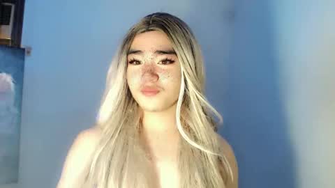 8inches_femboy online show from September 19, 3:34 am