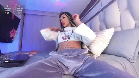 _bellaswwet_ online show from September 10, 2:16 pm