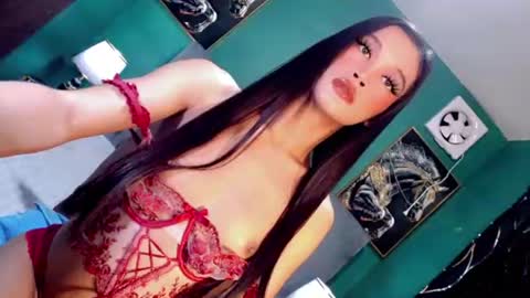 lexie online show from June 16, 7:00 am