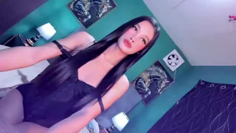 lexie online show from June 28, 2:10 pm