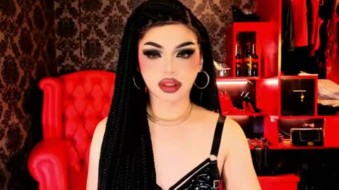 Raven Strauss online show from March 13, 12:00 pm