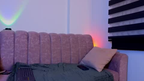 Scarlett online show from March 25, 5:45 am