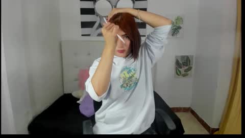 Sofia online show from October 18, 2:53 pm