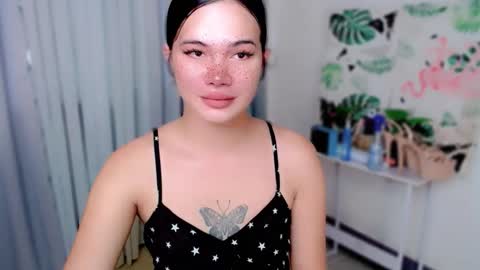 Snapshot of _sophie_69 chatting on September 12, 8:22 am _sophie_69 online show from September 12, 8:22 am