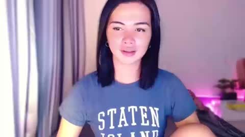 Snapshot of _sophie_69 chatting on October 8, 9:00 am _sophie_69 online show from October 8, 9:00 am