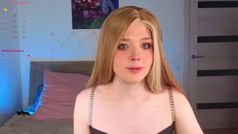 LITTLE FOX online show from January 7, 10:40 am