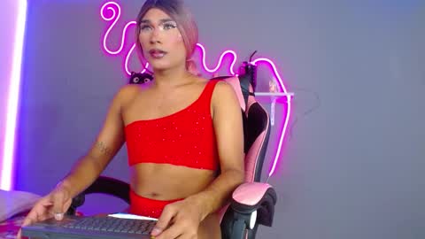 adhara rangel online show from October 22, 7:49 pm