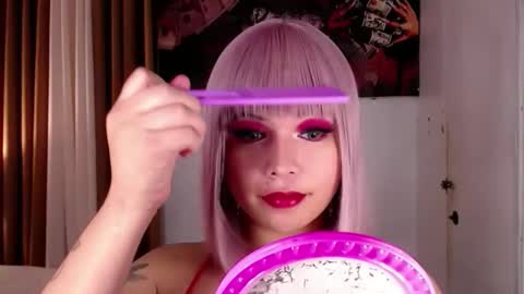 adorabletsforyouxx online show from April 8, 7:04 pm