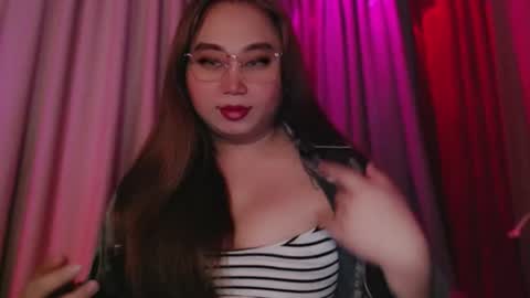 Goddess Airis online show from June 28, 9:36 am
