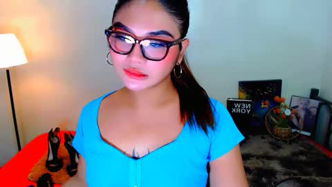 airy_lust online show from March 12, 5:45 am