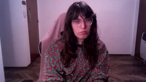 Snapshot of akamedolle chatting on September 29, 4:34 am Veronica Akame 3 online show from September 29, 4:34 am