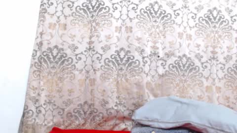 Alejandra online show from March 19, 6:46 am