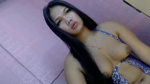 Snapshot of alena_sanggre69 chatting on December 27, 4:44 pm Kimmygirl online show from December 27, 4:44 pm
