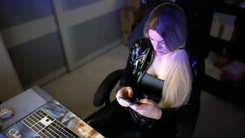 Leyla Leg online show from July 15, 8:36 pm