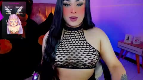Snapshot of alexia_mattel chatting on December 22, 4:48 pm alexia mattel online show from December 22, 4:48 pm