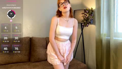Amelia online show from October 7, 4:24 am