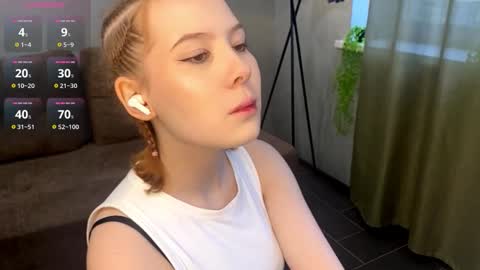 Amelia online show from October 10, 4:46 am