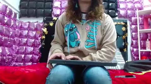alice online show from September 10, 11:20 am