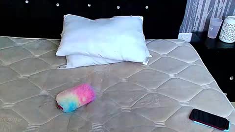 alicee_moonn online show from March 13, 8:36 pm