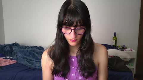 Alice online show from February 22, 5:57 pm