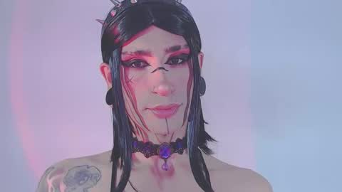     online show from April 15, 12:49 am