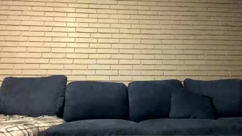 alinawoodcock online show from January 7, 3:21 am