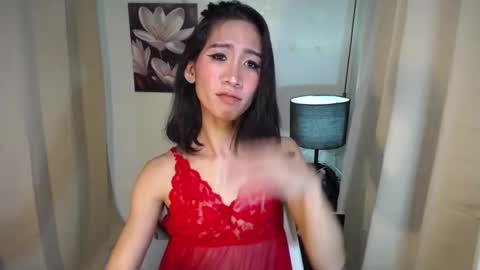 trina online show from February 5, 5:53 pm