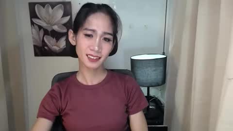 trina online show from February 17, 1:47 am