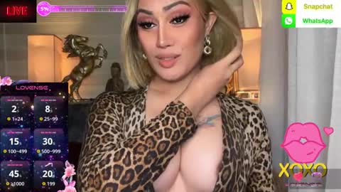 Queen Majesty Katy online show from January 10, 4:46 pm