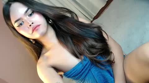 Snapshot of alove_too_last chatting on January 13, 1:49 pm LEXY online show from January 13, 1:49 pm