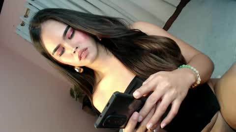 Snapshot of alove_too_last chatting on January 28, 3:04 pm LEXY online show from January 28, 3:04 pm