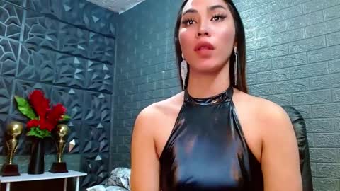 Snapshot of amandaleon chatting on January 8, 2:35 pm amandaleon online show from January 8, 2:35 pm