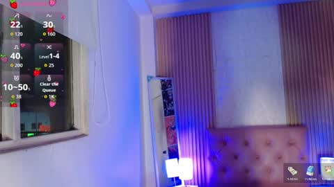 amapola_hs online show from March 30, 11:39 pm