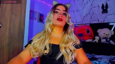 Amber sofia  pitter online show from August 7, 8:43 am