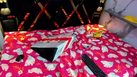 Amber online show from February 12, 2:18 am