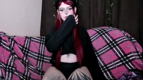 Amelia online show from April 18, 5:15 pm