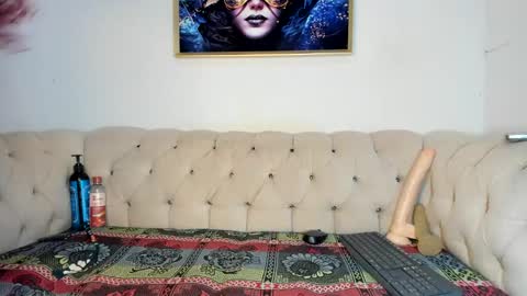 Amy Kamila online show from February 12, 4:01 am