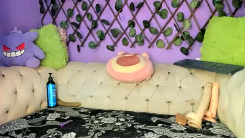 Amy Kamila online show from October 6, 5:18 am