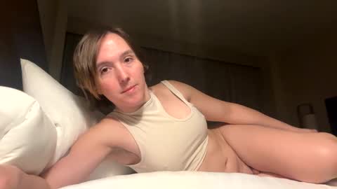 Andie online show from March 7, 9:32 am