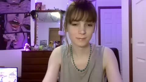 Snapshot of andrea_davenport chatting on January 25, 5:26 pm andrea online show from January 25, 5:26 pm