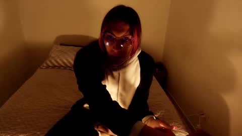 angele online show from February 11, 2:19 am