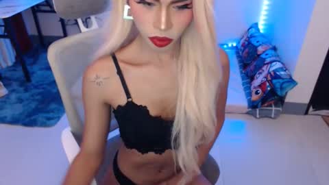 DIVINE ANGEL online show from March 14, 11:19 pm