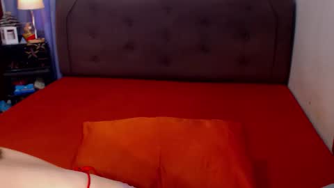 MS. AMALIA online show from March 13, 4:07 am